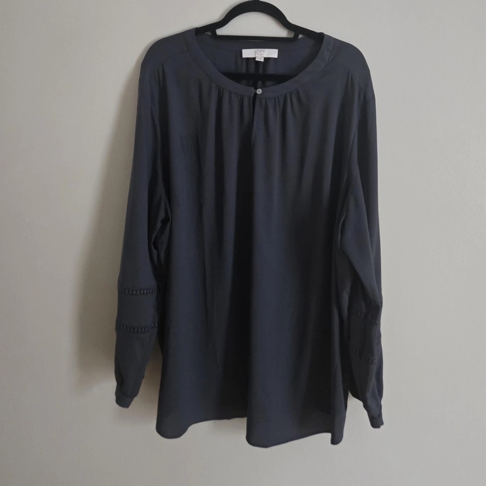 Loft Plus Women's Long Sleeve Tunic Lightweight Size  24